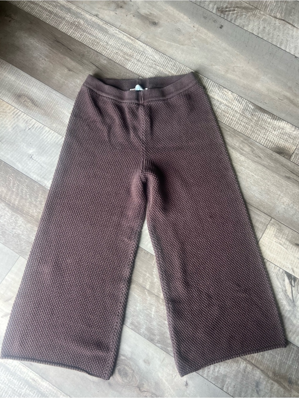 Free People Cropped Hailee in faded brown good used condition 100% cotton - Picture 3 of 5